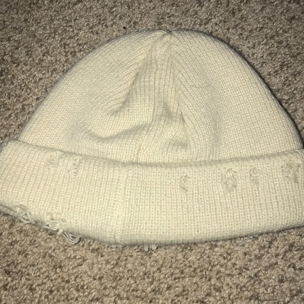 Beanie - Picture 2 of 2